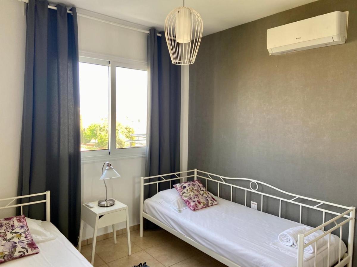 Mythical Sands Resort - Antonios Paralímni Kültér fotó