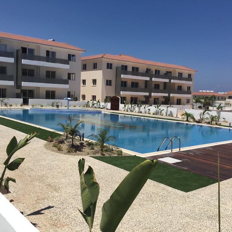 Mythical Sands Resort - Antonios Paralímni Kültér fotó